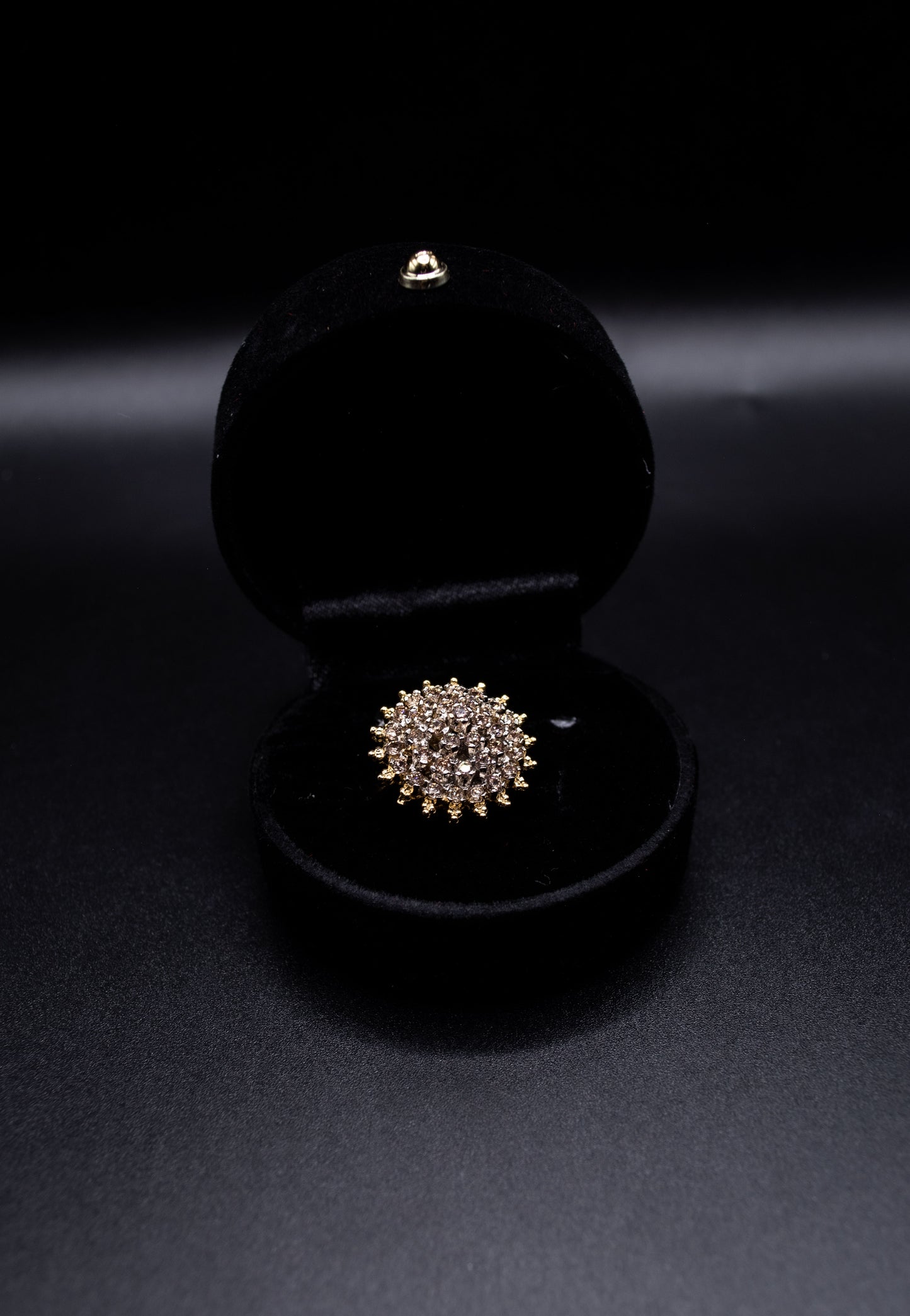 Zircon Gold Plated 3D Circular Earrings, Adjustable Ring Pendant Jewelry Gift Set.