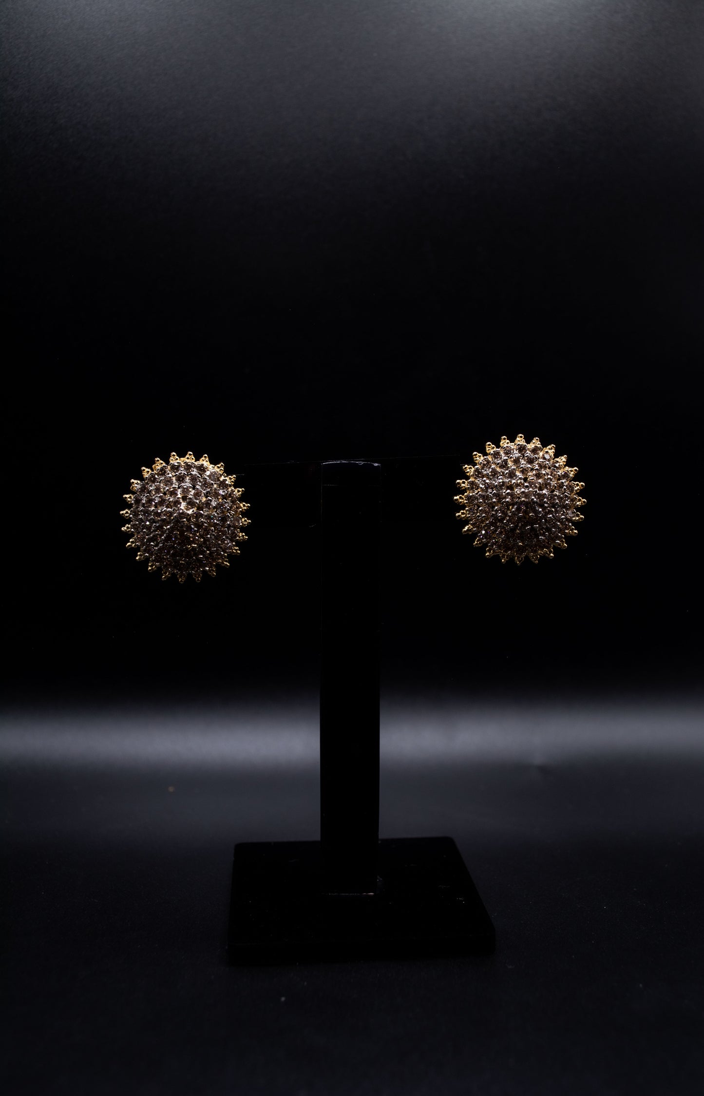 Zircon Gold Plated 3D Circular Earrings, Adjustable Ring Pendant Jewelry Gift Set.