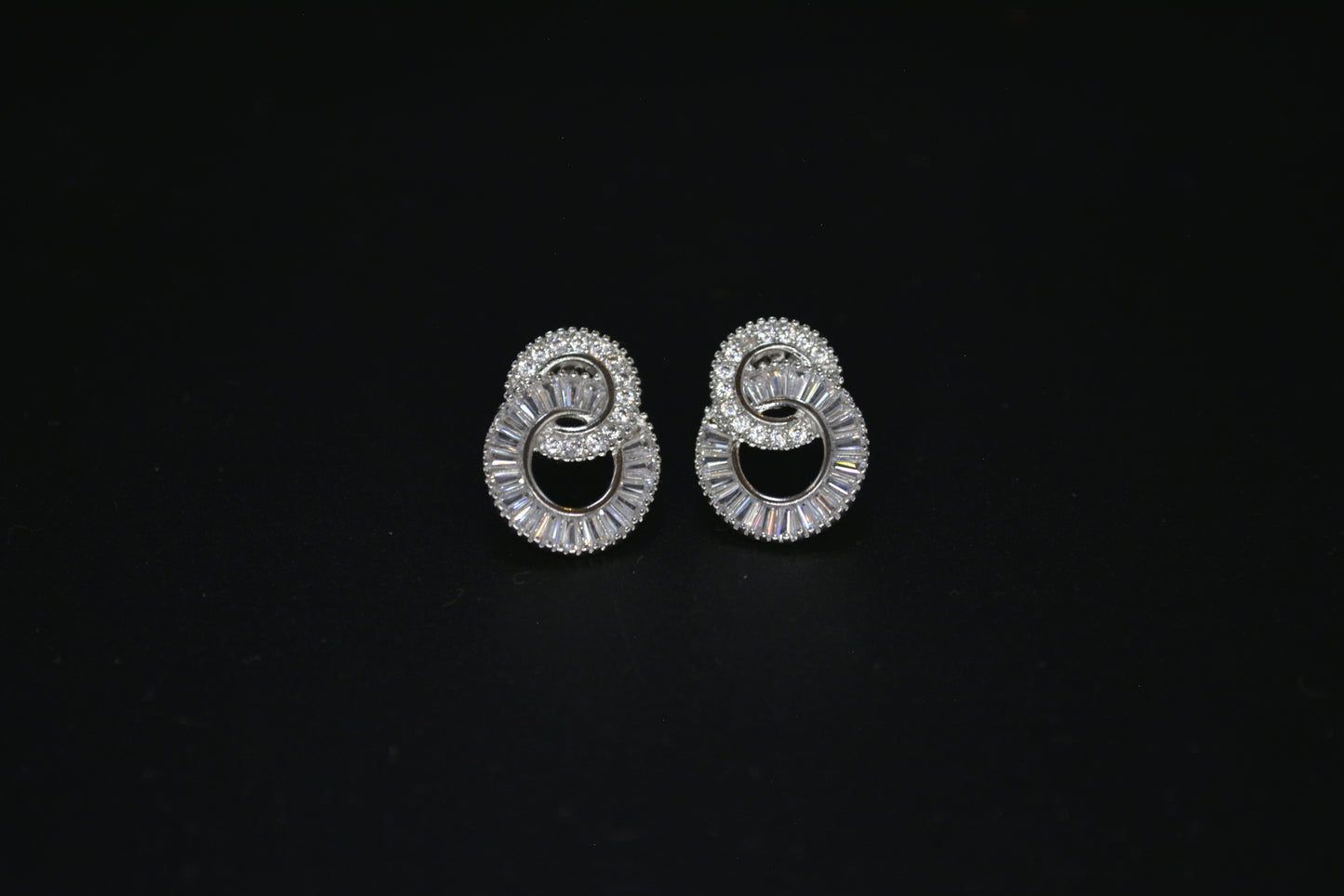 Elegant Baguette-Cut Earrings