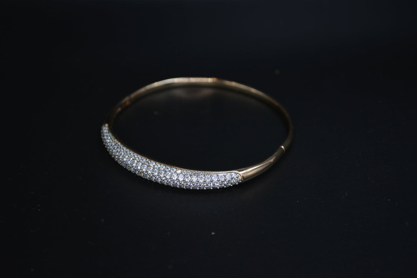 Timeless Pave Diamond Cut Bracelet (free size Openable)
