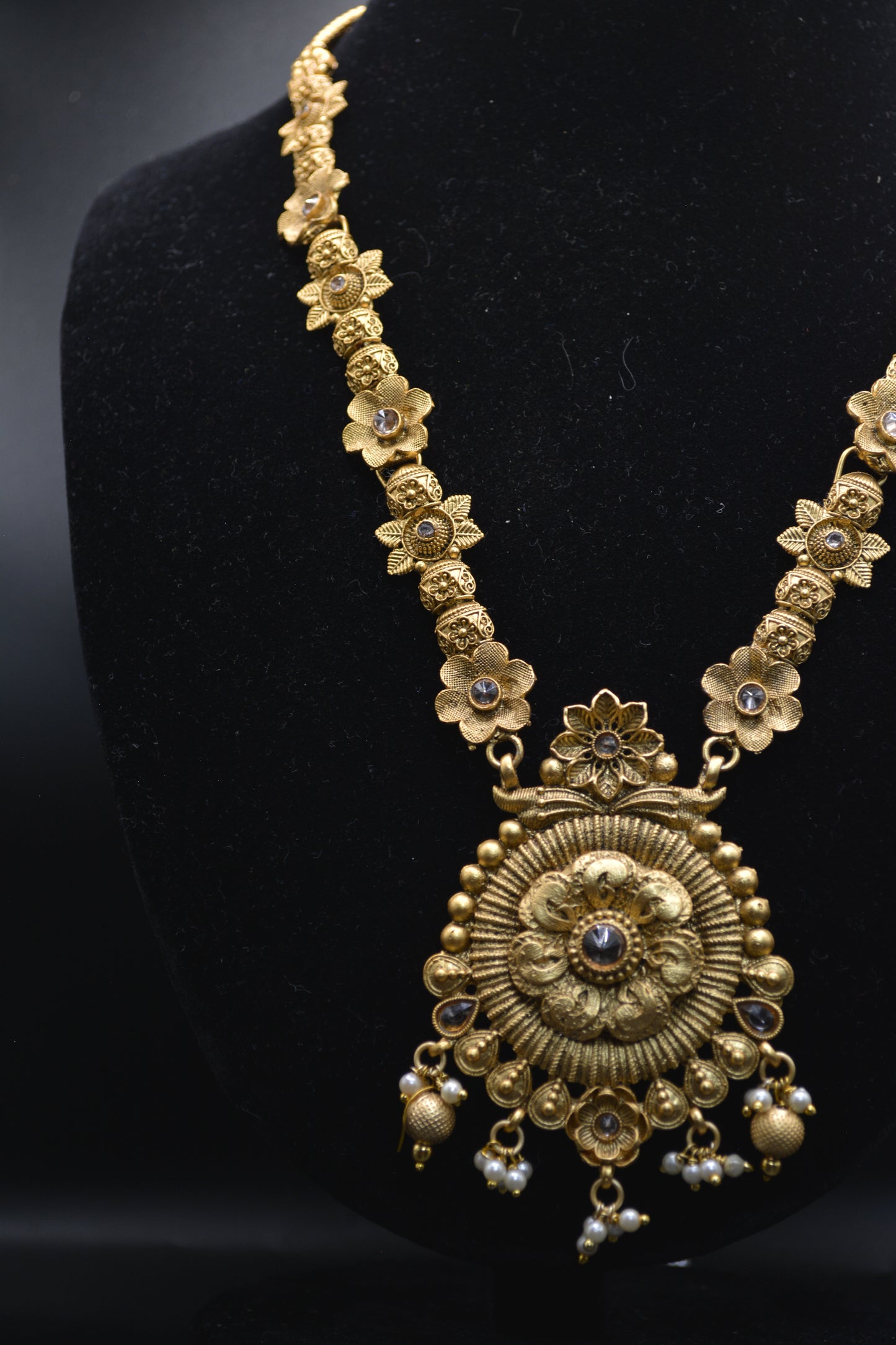 Elegant Heritage Mala Set
