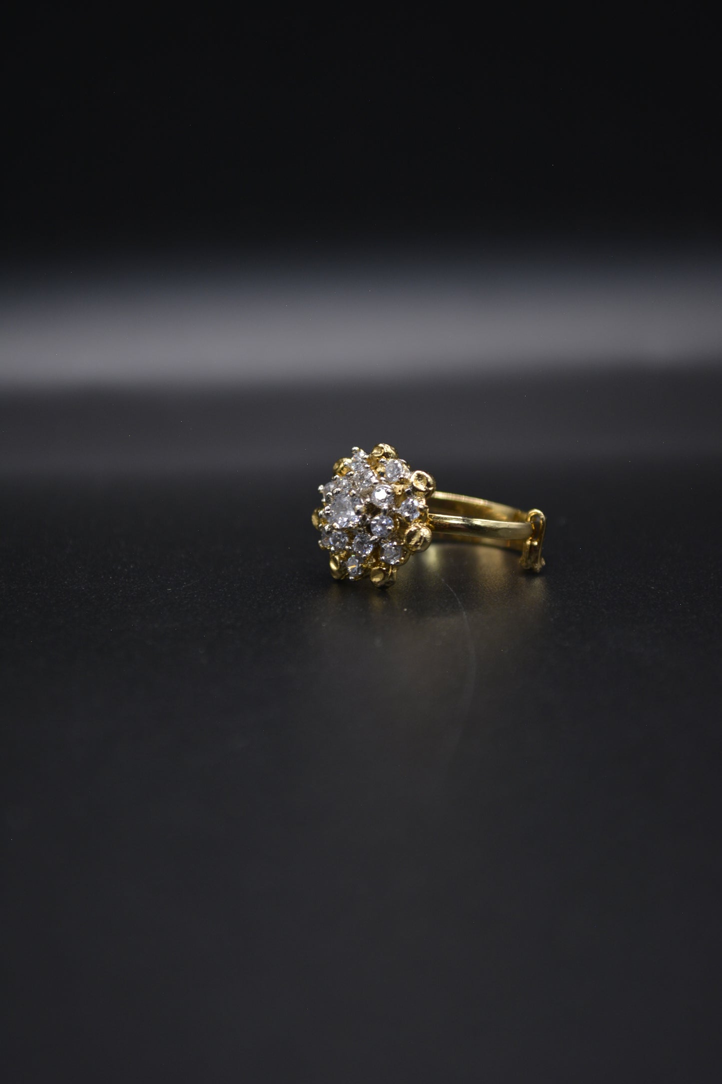 Elegant Gold and Diamond Floral Jewelry Set