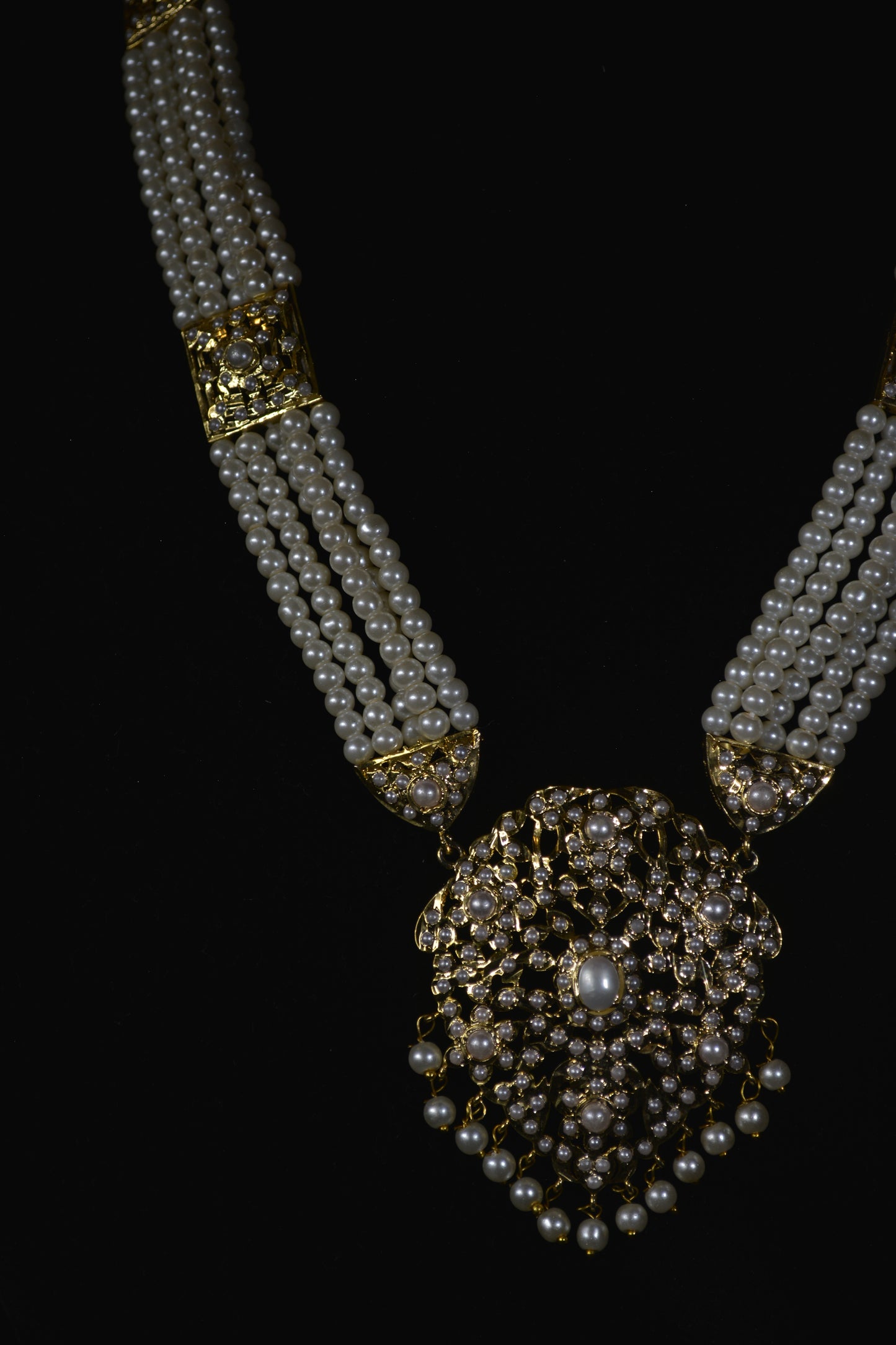 Maryiam 18 K gold Plated Set