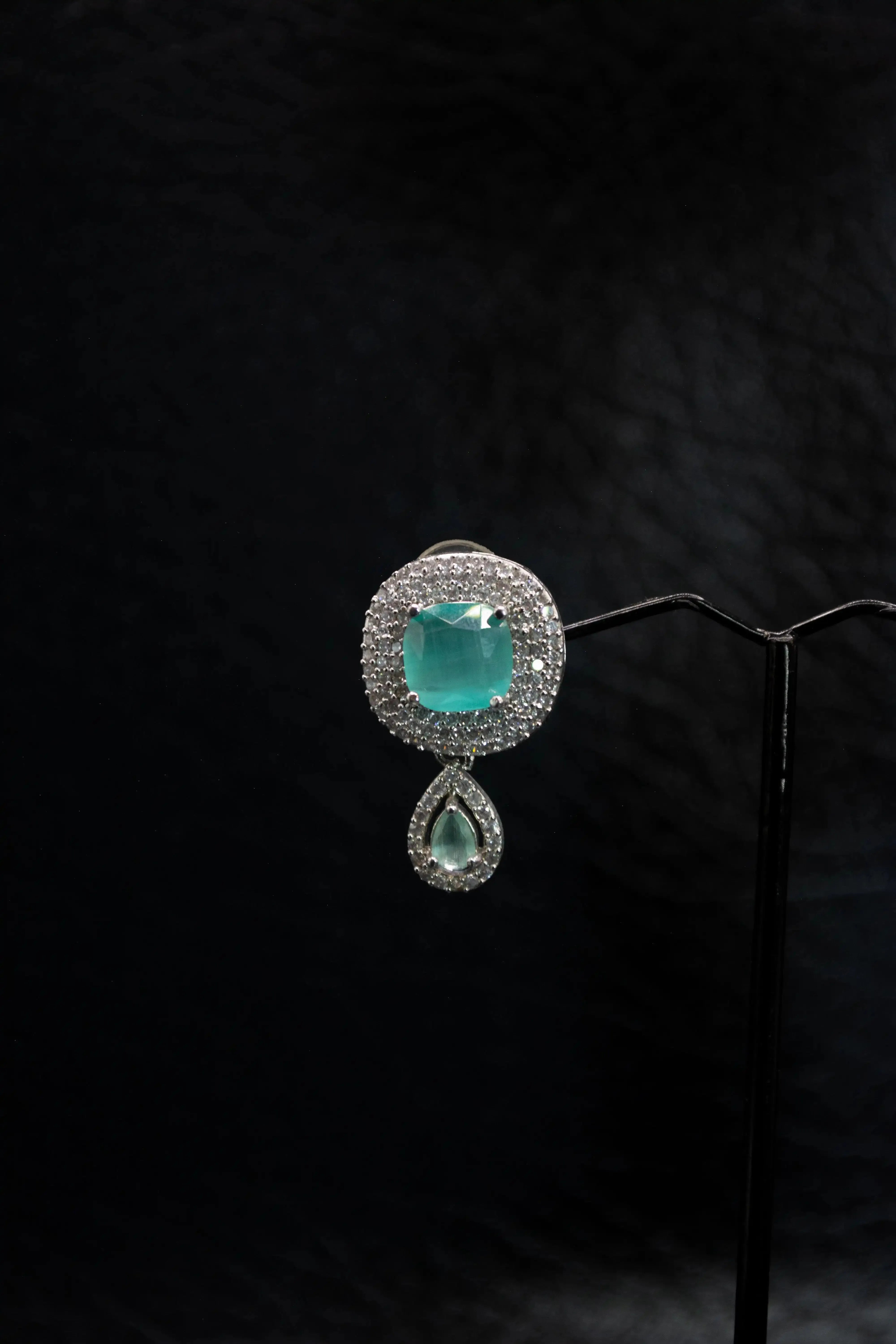 Lux Aqua Diamond cut Earrings - SOVRATI