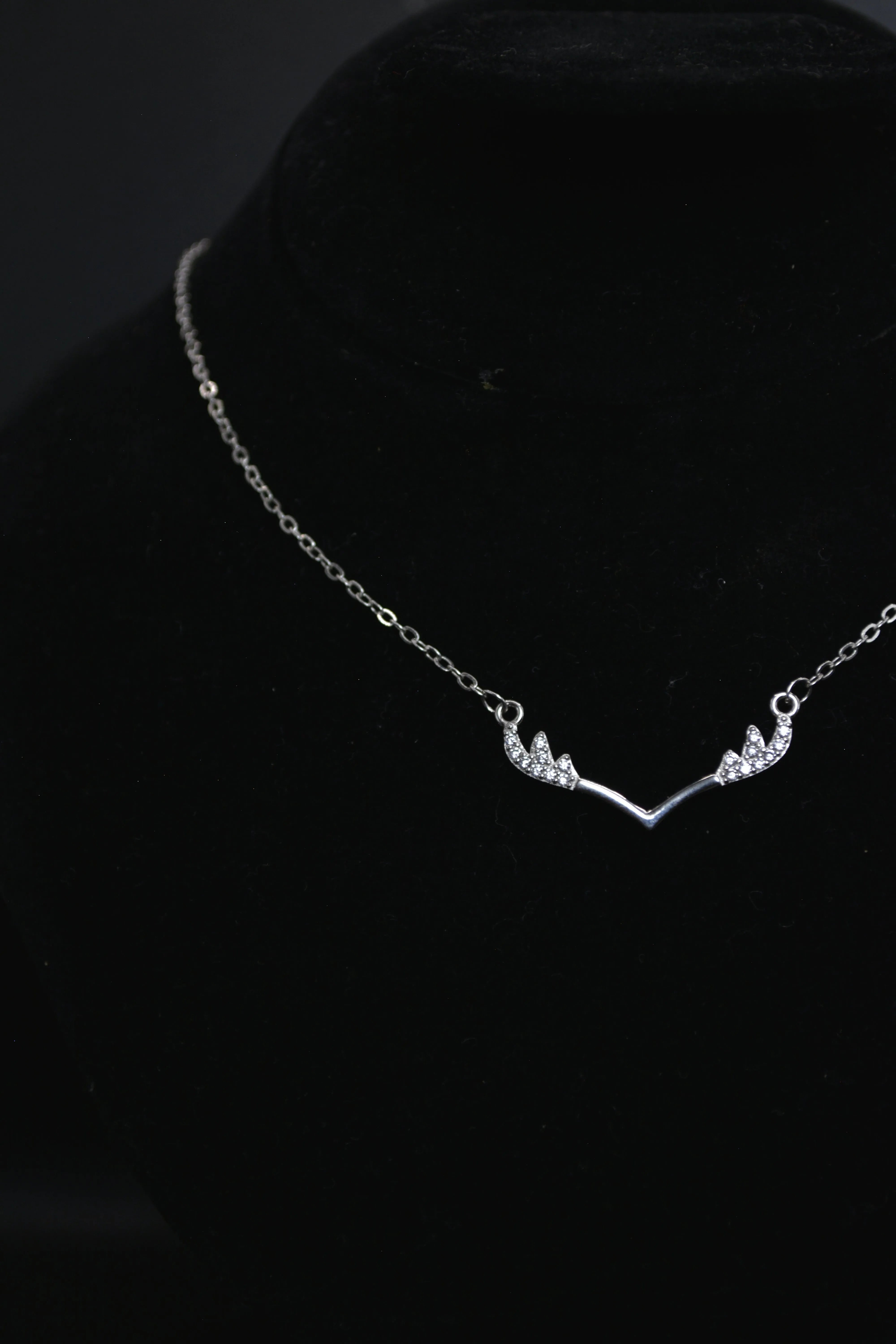 -Antler Pendant Necklace-Antler Pendant Necklace