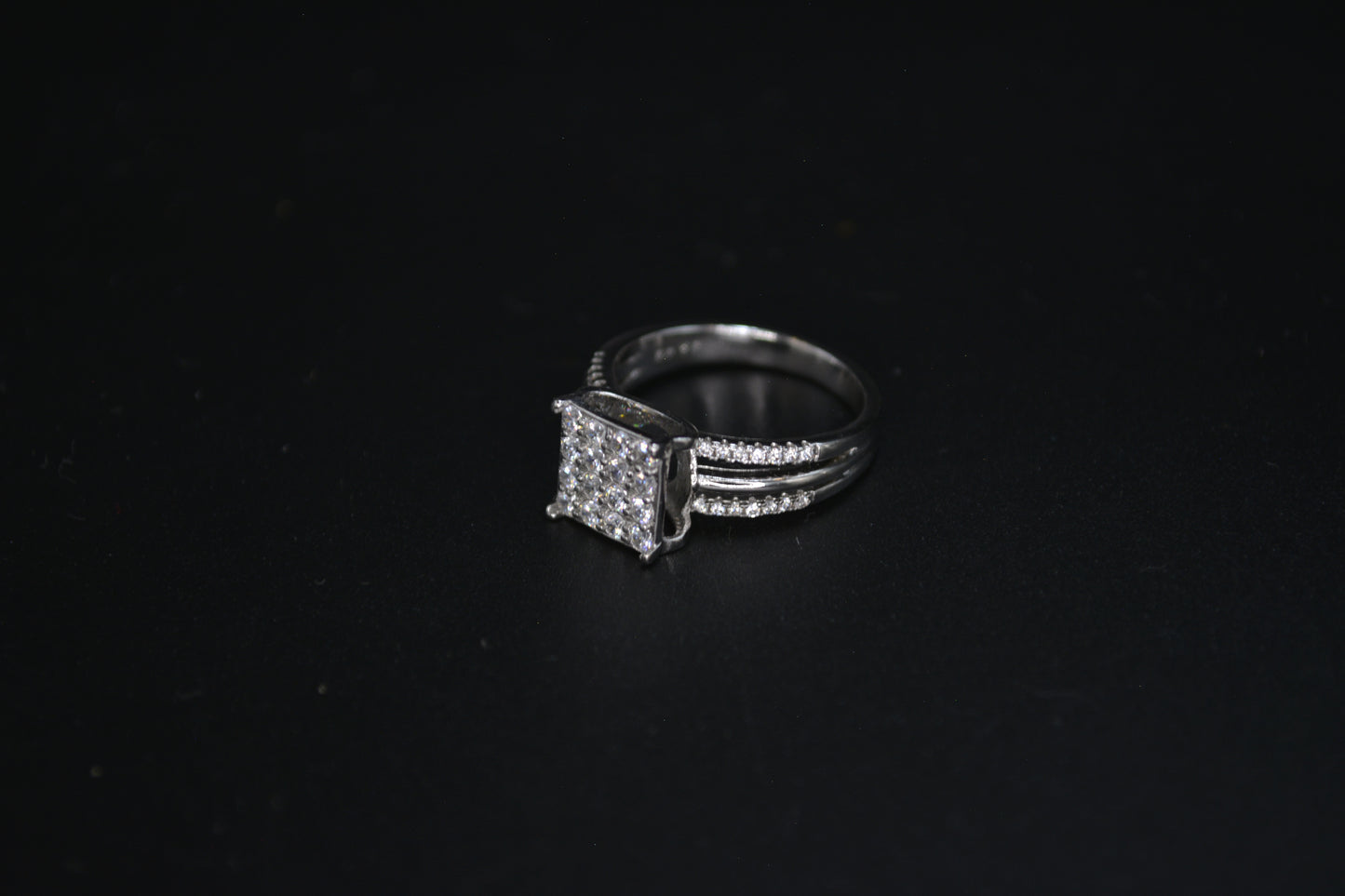 Square Ring - Sovrati Jewelry