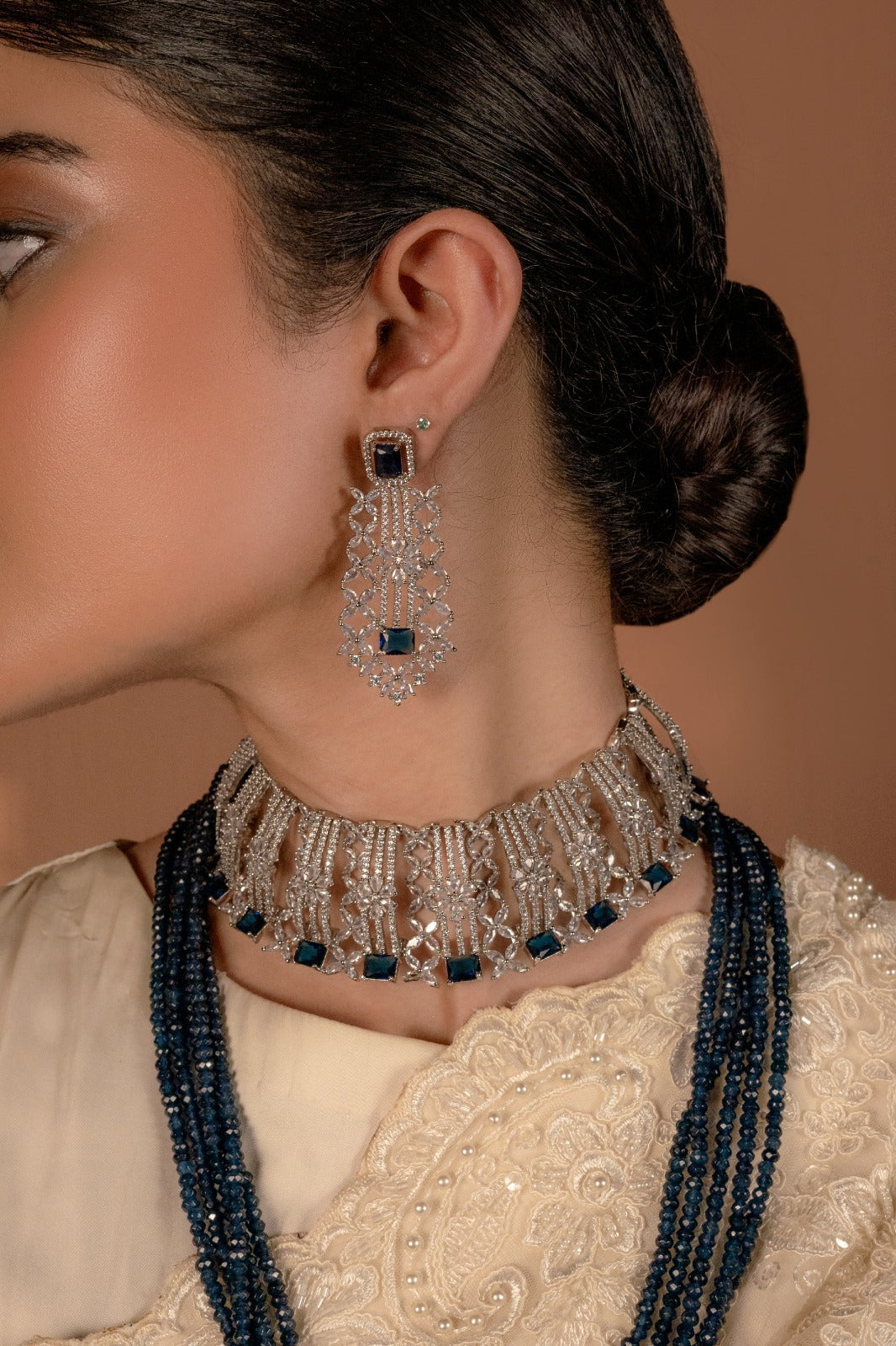 Haar (5 string Mala)