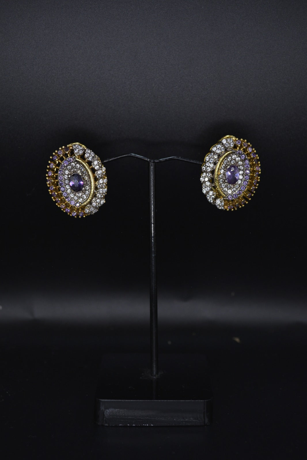 Oval Stone Pendant Set