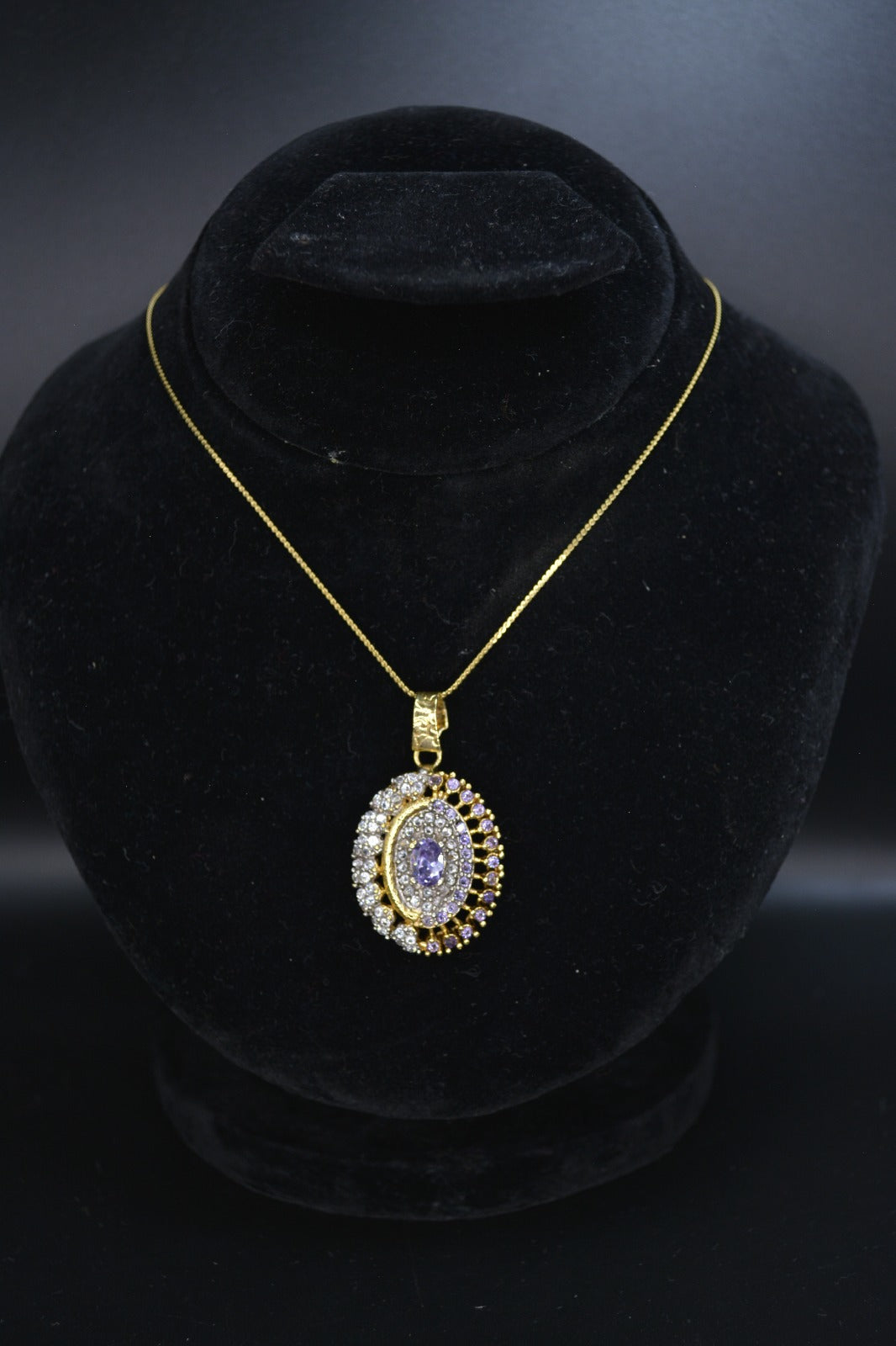 Oval Stone Pendant Set