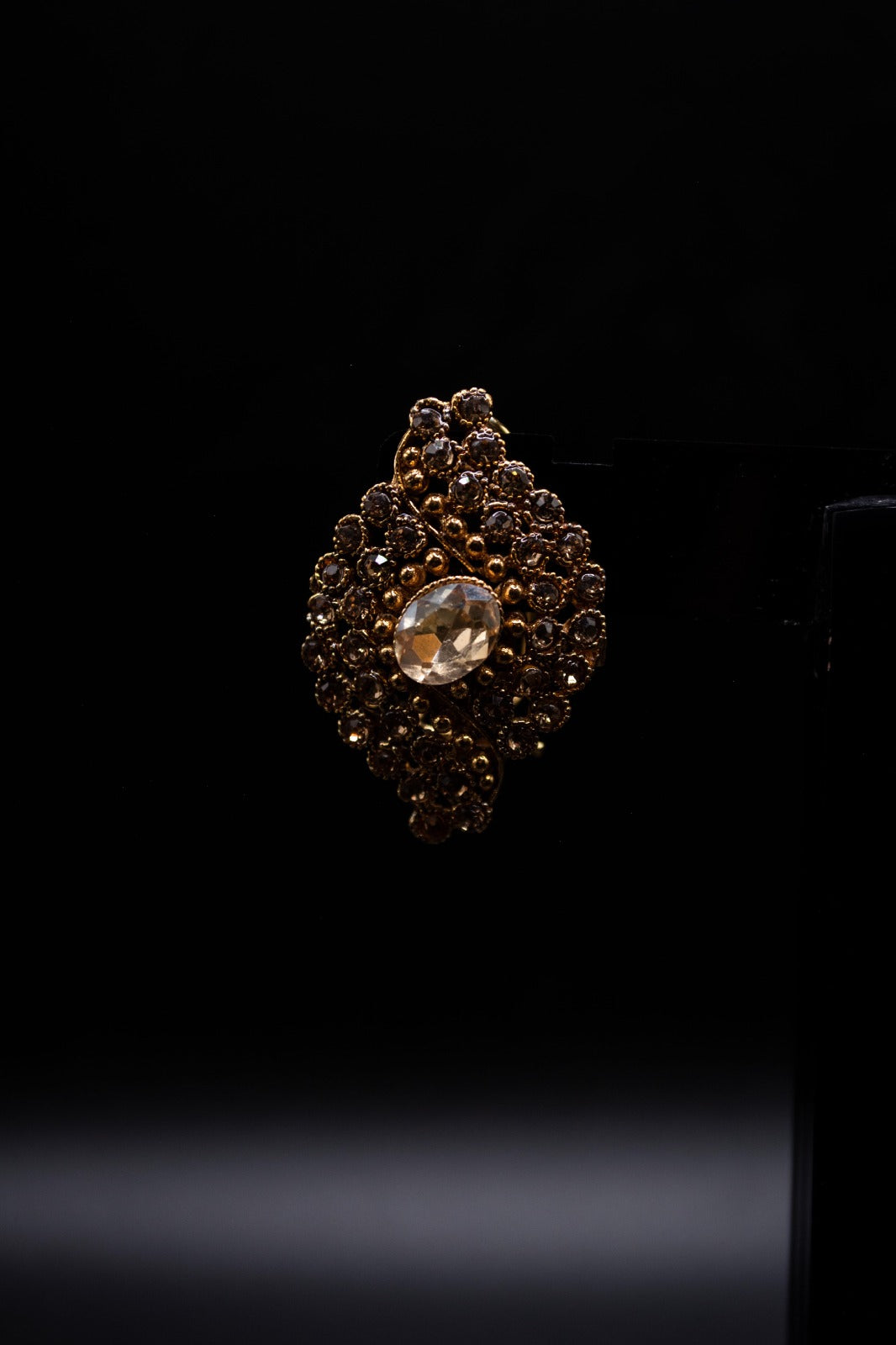 Majestic Glow Earrings