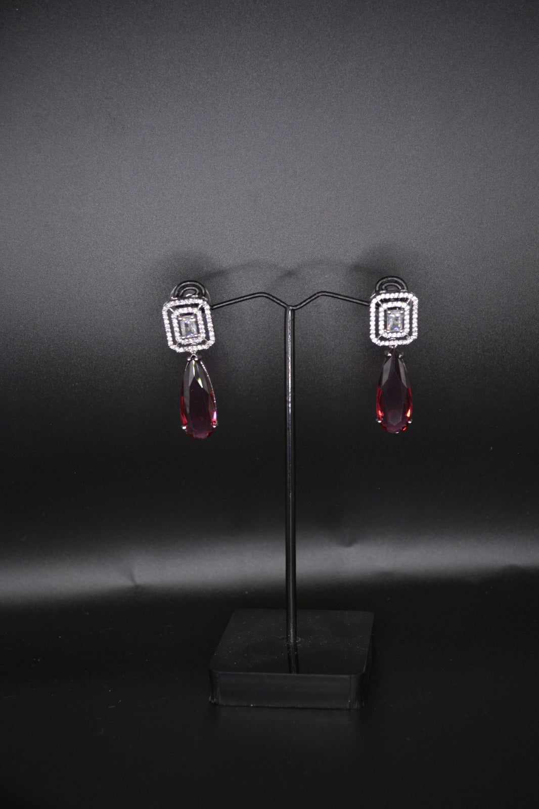 Tear Drop Stone Zirconia Earrings