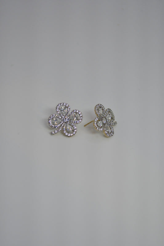 Luxurious four leaf Clover Earrings with crystals