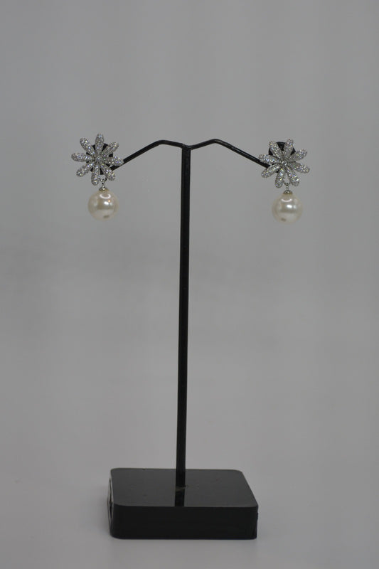 Delicate Floral with pearl