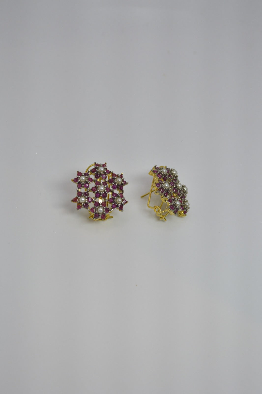 Delicate Star-Shaped Earrings