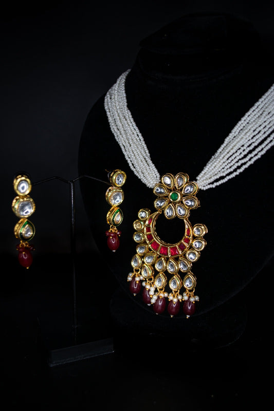 Minsa Kundan Meenakari set