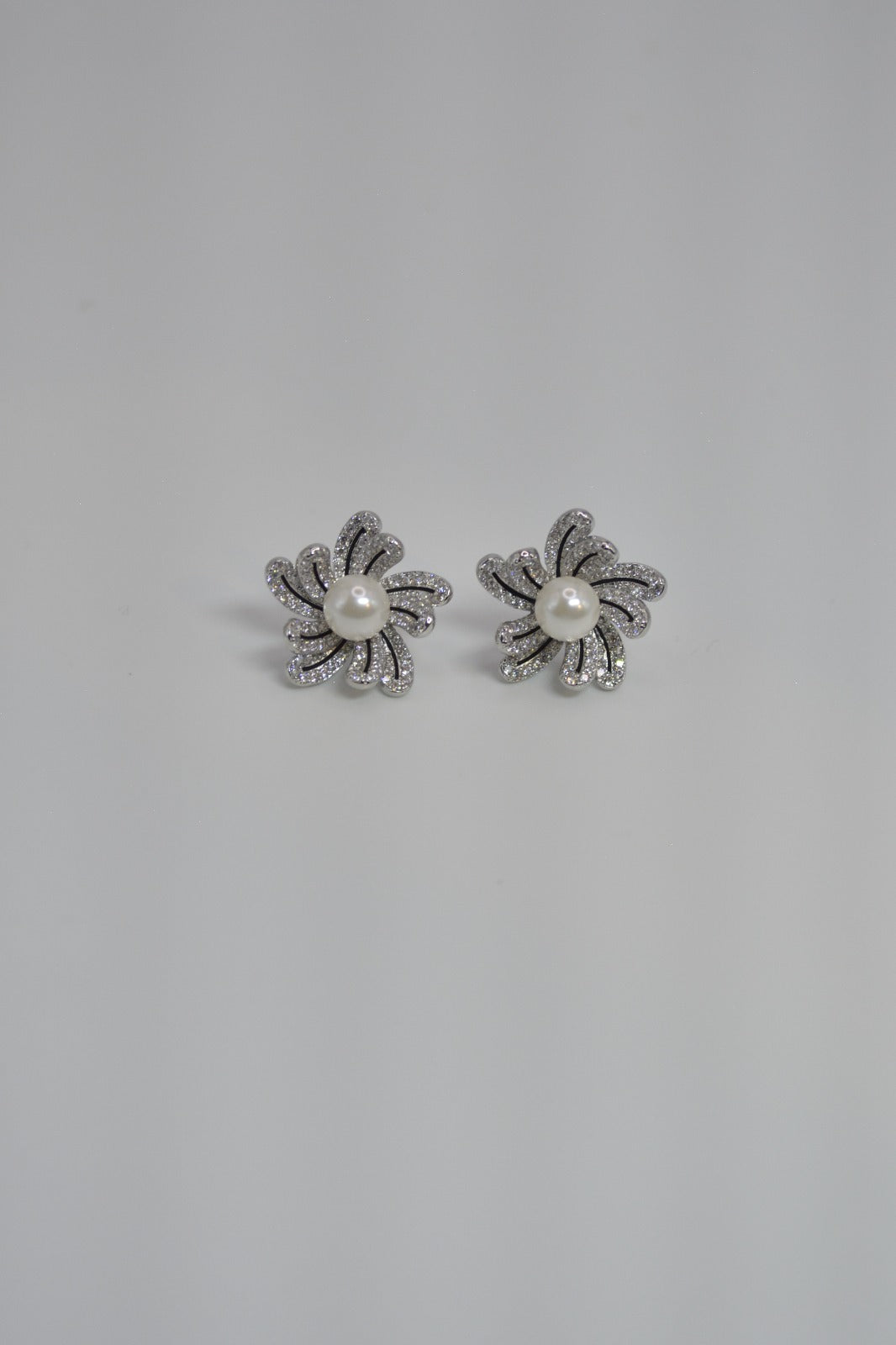 Pearl and Diamond Floral Earrings in white gold