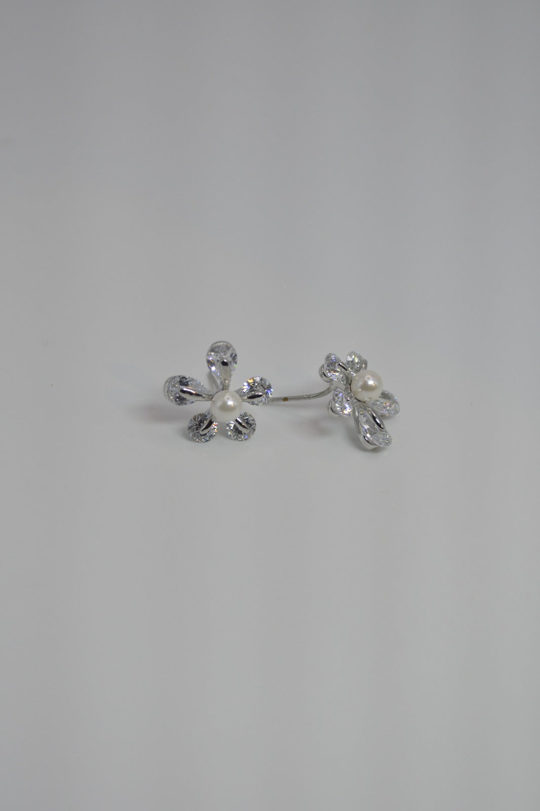 Delicate Bloom earrings